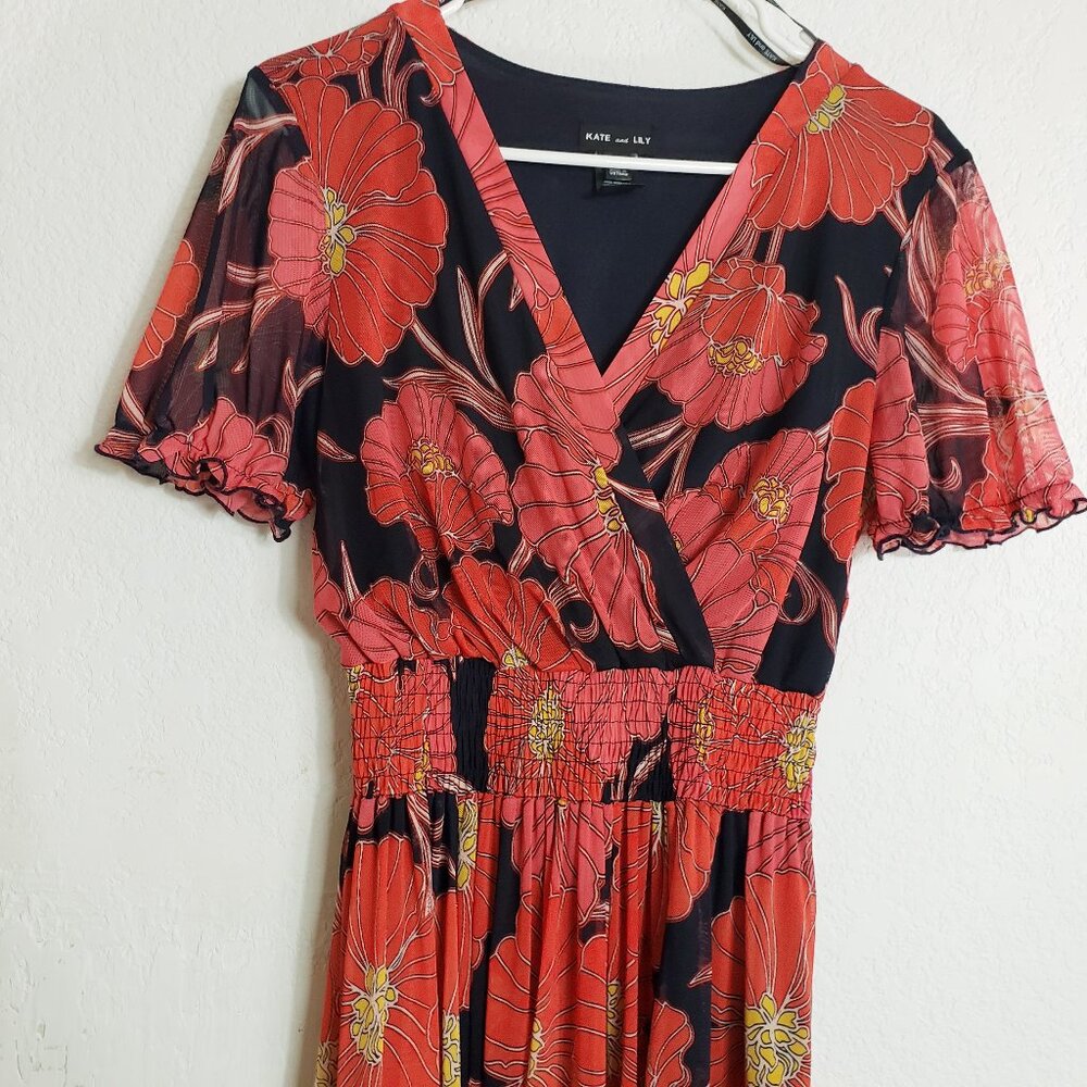 Kate and Lily Dress Floral Red & Black 8 Short Sleeve V-Neck Ruched Waist